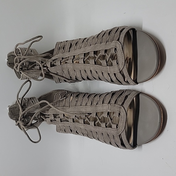 Sam Edelman Gladiator Style Tan Taupe Suede Leather Ankle Sandals 9.5 - Picture 2 of 15